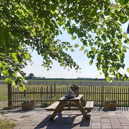 B&B Droom In De Polder -De Salon- Luxe Appartement Met Prive-Sauna Арнемайден Екстериор снимка